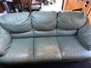 [ソファー]三人掛けソファーの座面・肘掛け補修