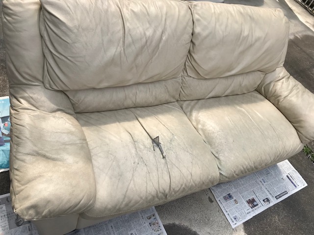 [ソファー] 　座面の修理